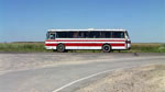 Остановка автобуса по пути в село Стрелковое.