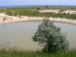Вид с соленого озера на Азовское море